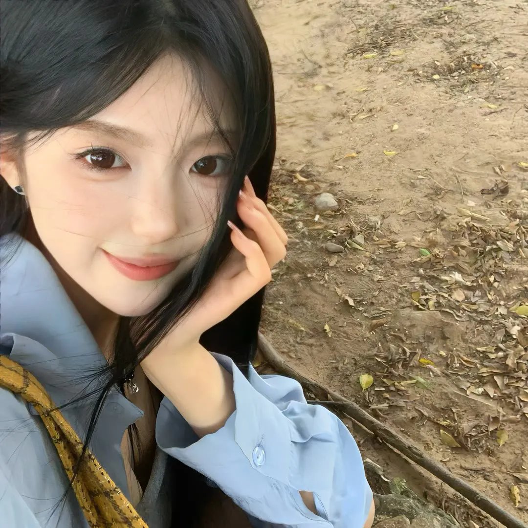 色彩直冲而上